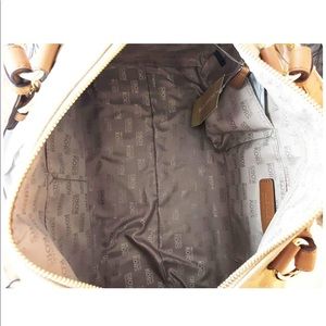 Michael Kors Bags - NWT Greyson Micheal kors bag Michael Kors Bags - NWT Greyson Micheal kors bag